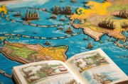 探索全球贸易新航路，国际海运航线图领取指南