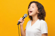 如何巧妙关闭他人的唱歌热情，实用技巧与心理策略，巧妙拒绝他人唱歌热情的实用技巧与心理策略解析
