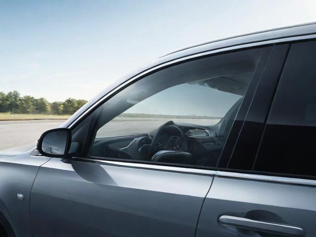 汽车后车窗关闭技巧全解析，轻松解决日常用车难题