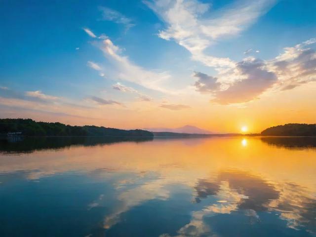 朋友圈关闭指南，如何优雅地退出社交圈，享受宁静生活