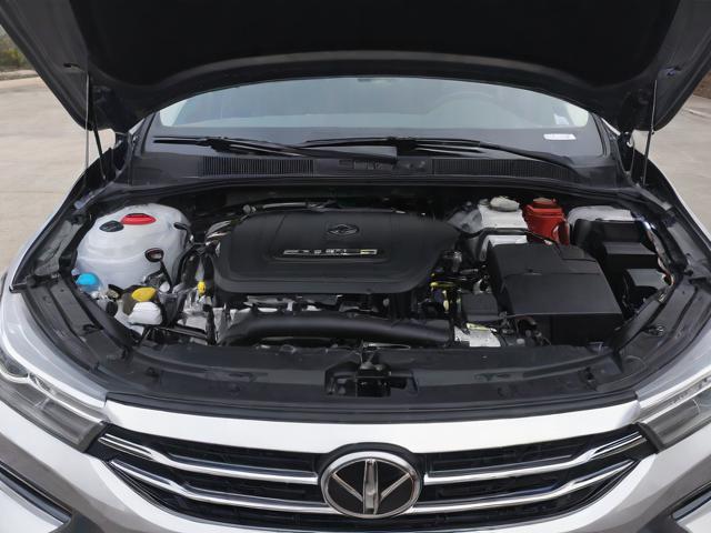 汽车发动机盖关闭技巧全解析，轻松掌握，安全出行