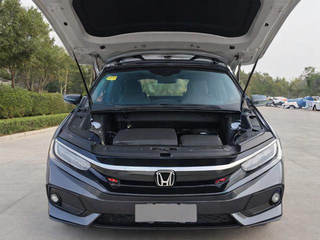 思域后备箱关闭技巧详解，轻松解决困扰！