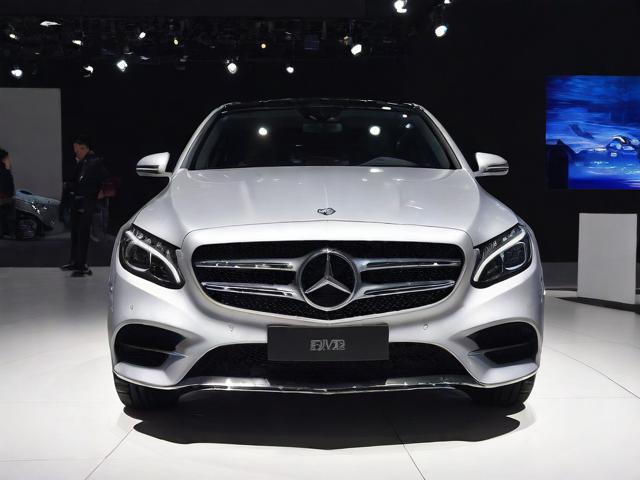 奔驰远光灯怎么关闭？详解奔驰车型远光灯关闭方法