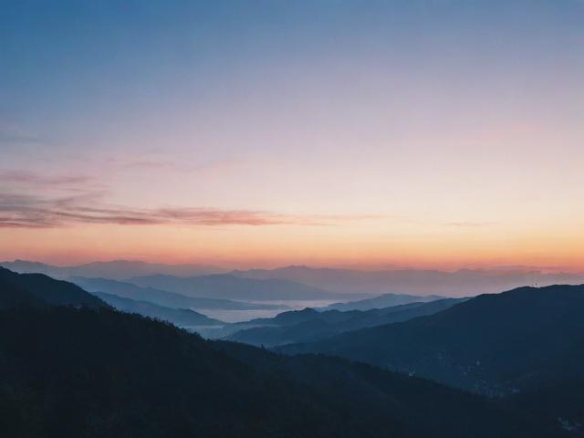 如何优雅地关闭朋友圈，告别喧嚣，回归宁静的生活