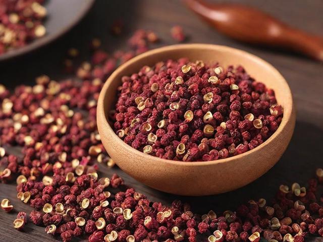 花椒直播关闭弹幕操作指南，轻松享受无干扰的直播体验